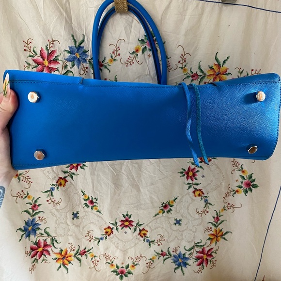 REBECCA MINKOFF ROYAL BLUE FAUX LEATHER TOTE BAG - Picture 9 of 12